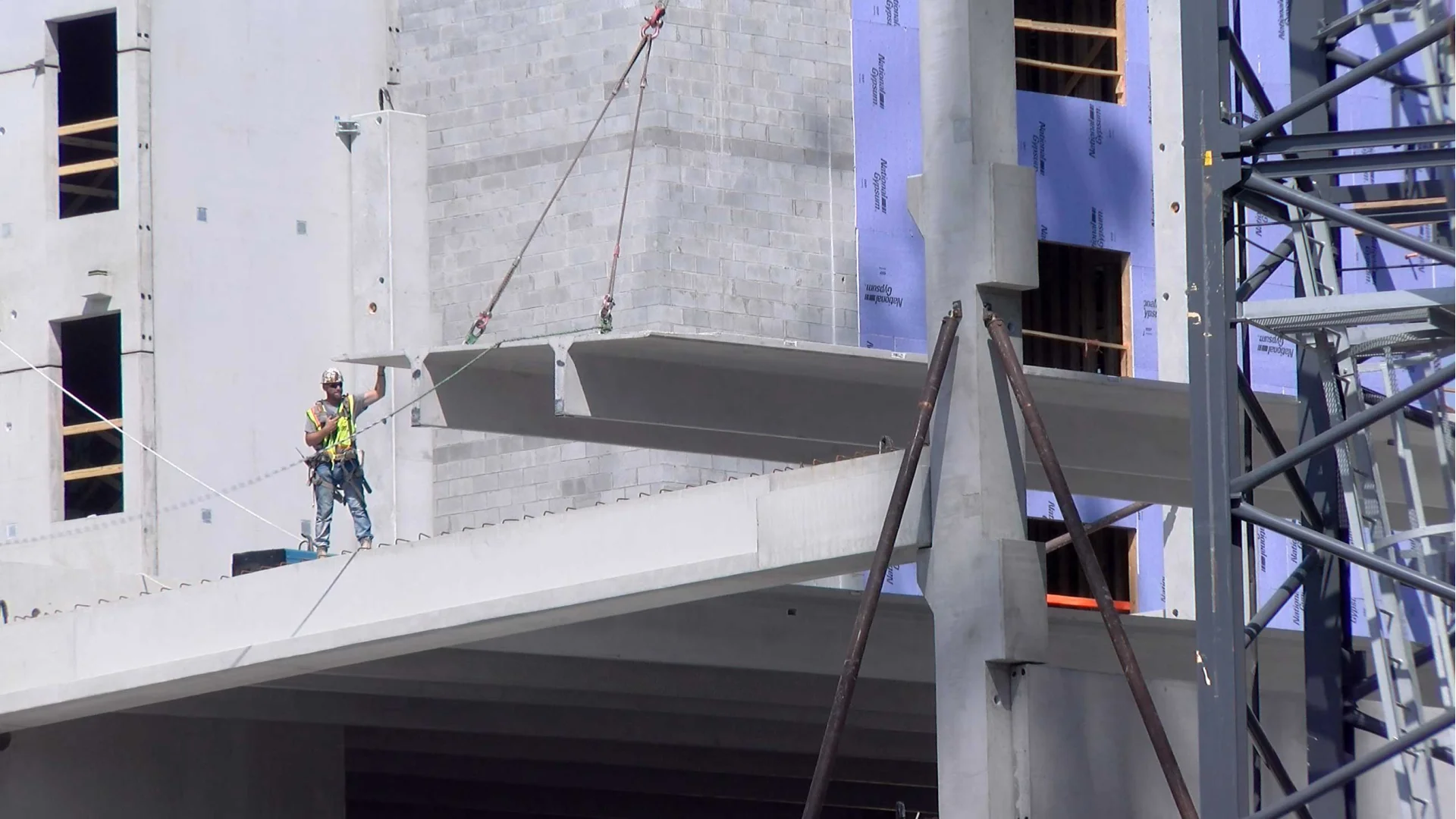 Structural Lightweight Concrete